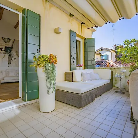 Colleoni Apartment With 2 Superb Terraces Veneza Exterior foto