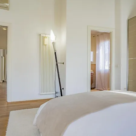 Colleoni Apartment With 2 Superb Terraces Veneza Exterior foto